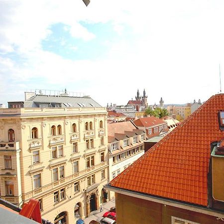 Travellers Hostel Praha Zewnętrze zdjęcie